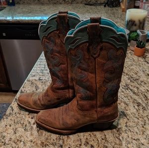 Laredo Women's Square toe Cowboy Boots!